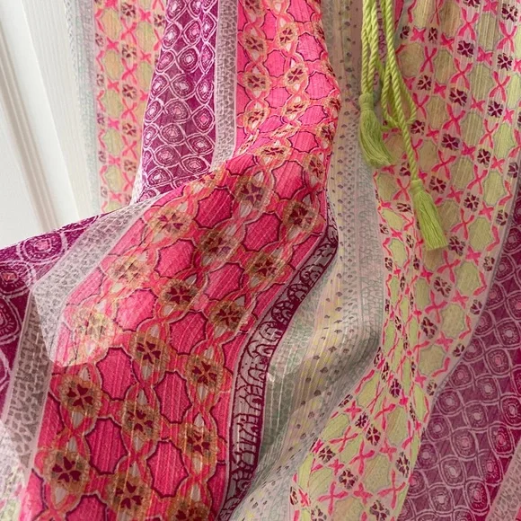 Colorful Top - Picture 3 of 5